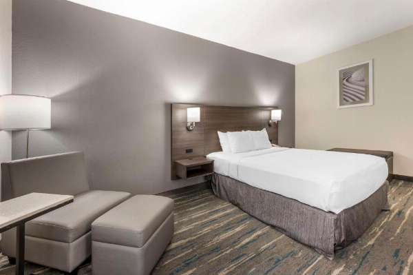 Best Western Heartland Inn image 16